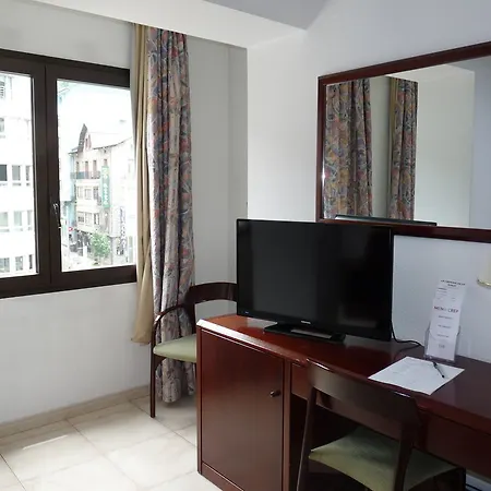 Tudel Hotel 3*