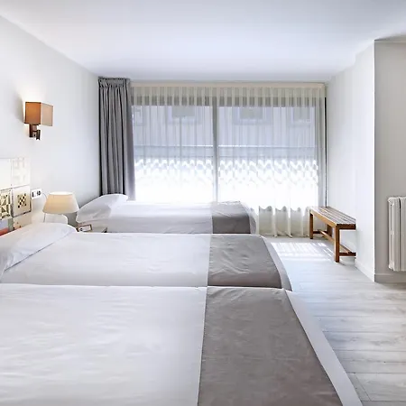 Tudel Hotel